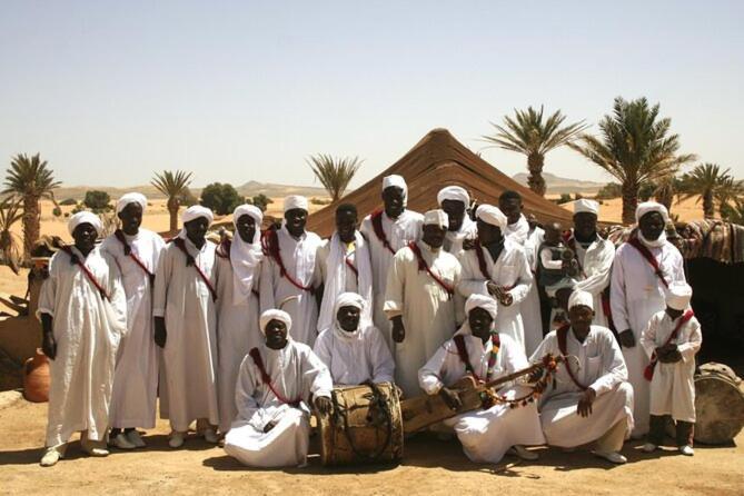 Les Pyramides Hotel Merzouga Exterior foto